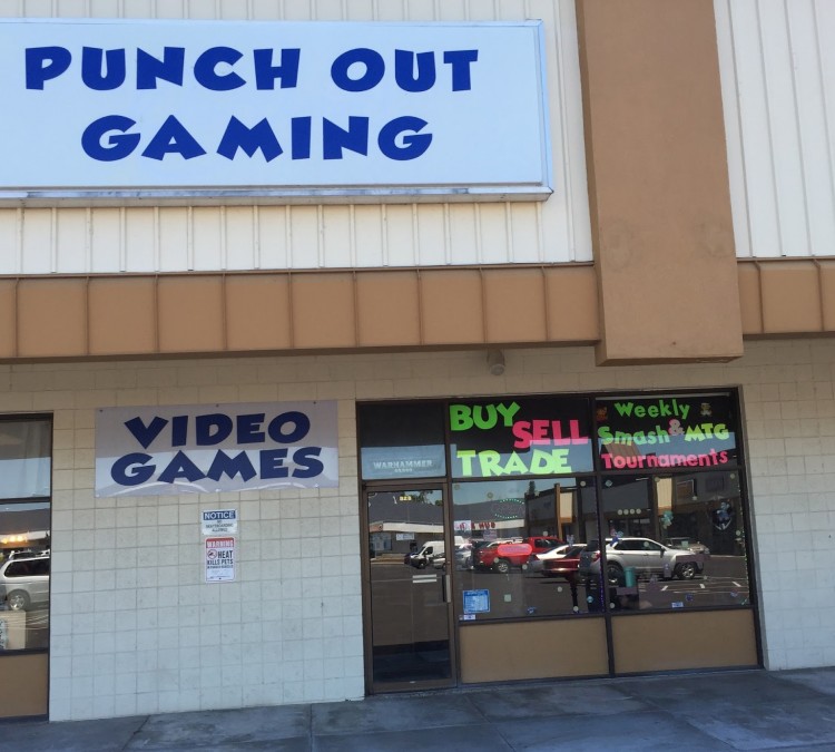 punch-out-gaming-photo